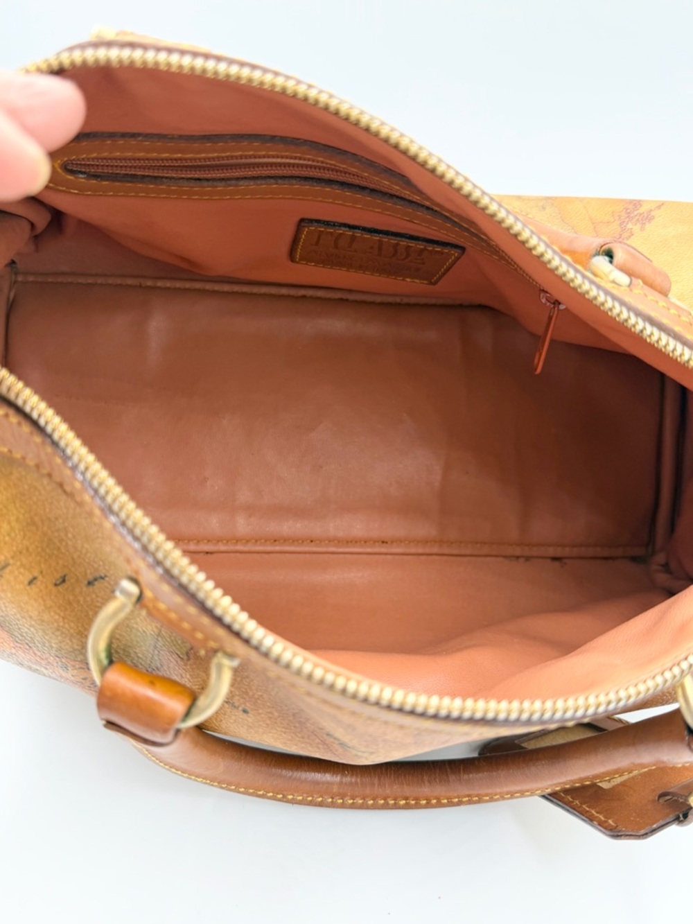 Alviero Martini Bundle Cognac Logo Barrel Crossbody with Brown Trim And Pouch - Picture 9 of 16